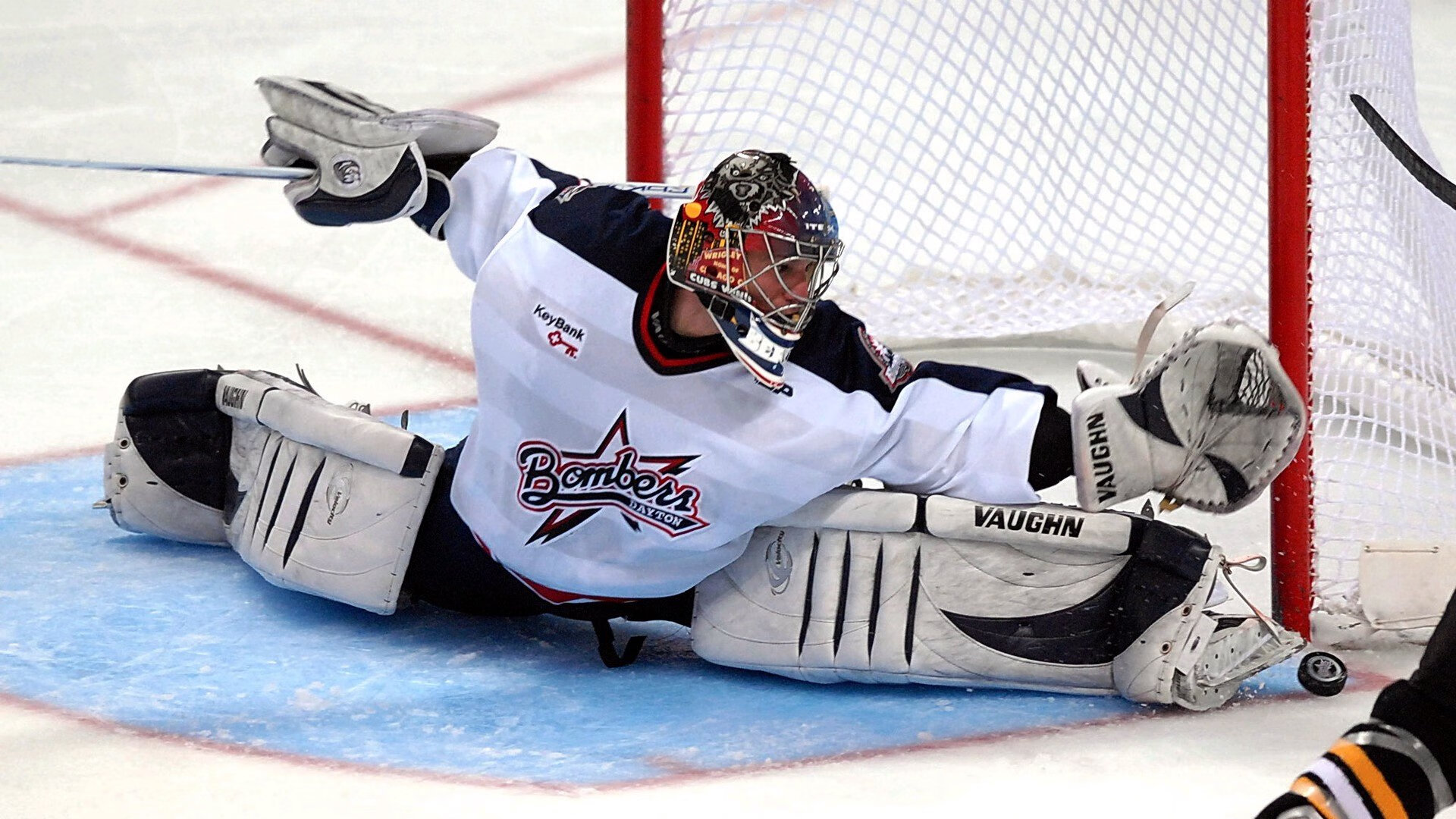 “策略高手：幕后布控的智谋比拼”