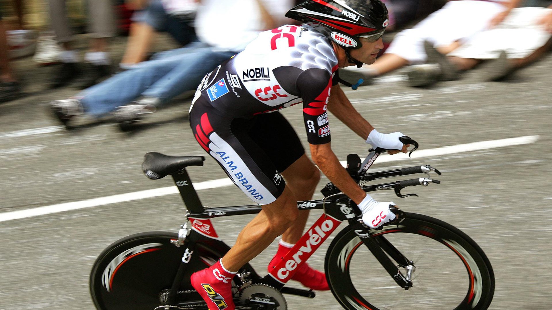 九游vip-【冠军故事】他们如何通过坚持训练夺得世界冠军？，世界冠军训练视频