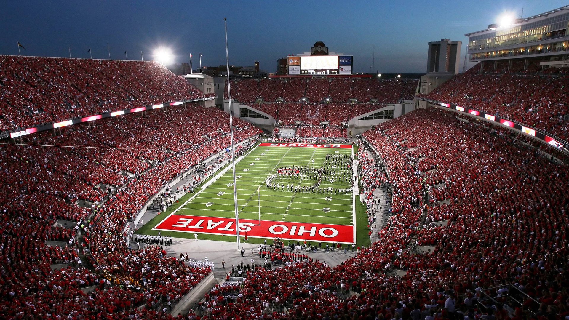 九游电竞中心-亚冠赛场上演绝杀一幕，胜负悬念引人注目，亚冠决赛球场